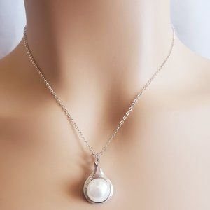 Silver Pearl Necklace